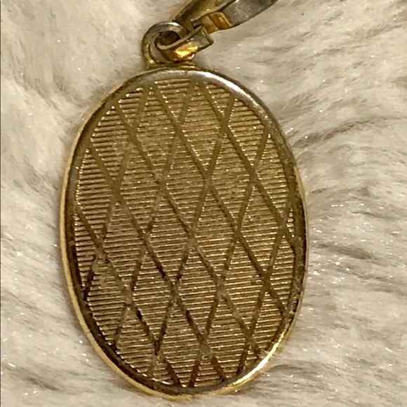 Charm - Picture 2 of 3